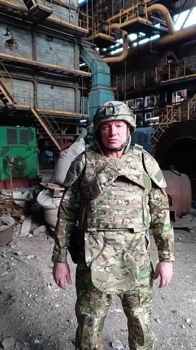 Марат Хуснуллин посетил коксохимический завод в Авдеевке и рассказал о планах восстановления города