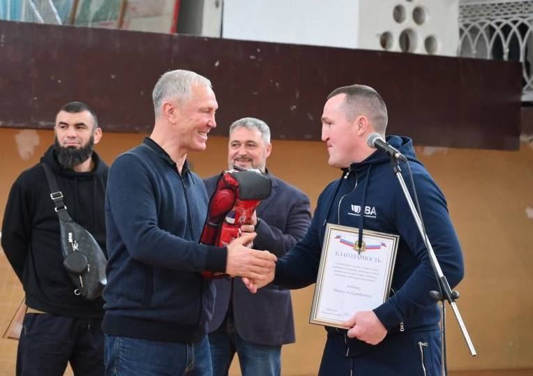 �������� ������: ���������� ������-����� ��� ���������� ����� ������� ���������� ���������� ���������� ��������� ��������, ����� ������� � ����� �������, � ����� �������� ��������� ��������� ����� ��� ����� ��������