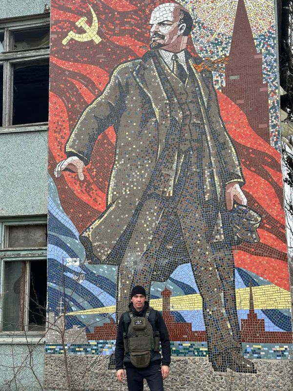 Посетил город Алешки.. Город Алешки Херсонской области — наглядно свидетельствует о жестокости бандеровцев. Некогда дружный...