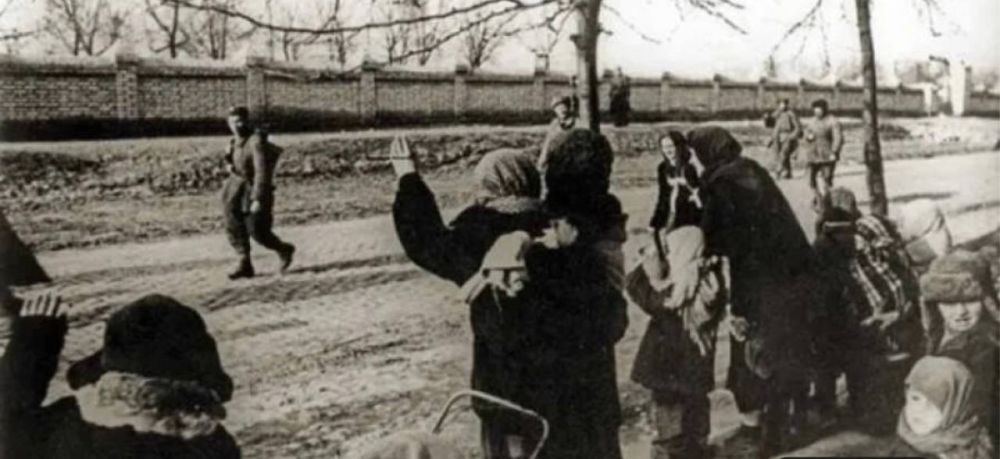 ����� ����������: �������� ���� � ��������� - 13 ����� 1944 ����