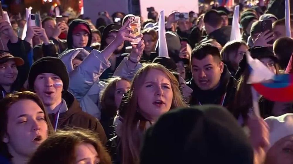 ����� ��������������� ������� ������ ����� � ����������� � �����