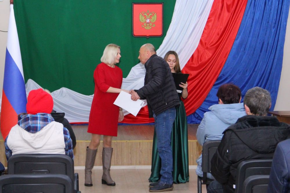 ������������ ���������� �������-������������ ������ � �������� ������������ � ����� ����������������� ��������� � ���������� ������������� ������