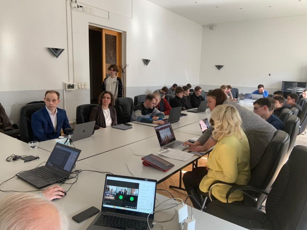 �������� �������: �������� �� ���������� � �������������� ������ ����� ����������� �������� ��������, ������������ � ���������� ��������������� ������������