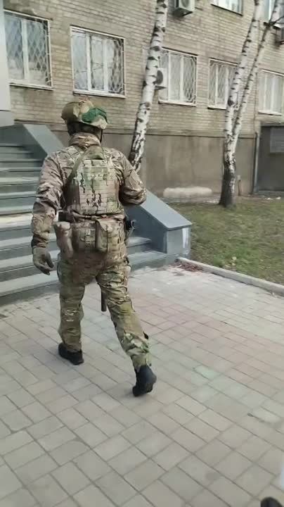 ����� ������� ��������� ��������� �� ���������� � ���������� ���������� � ������ �� ��������� ����� � �����-������ ���� �� ���