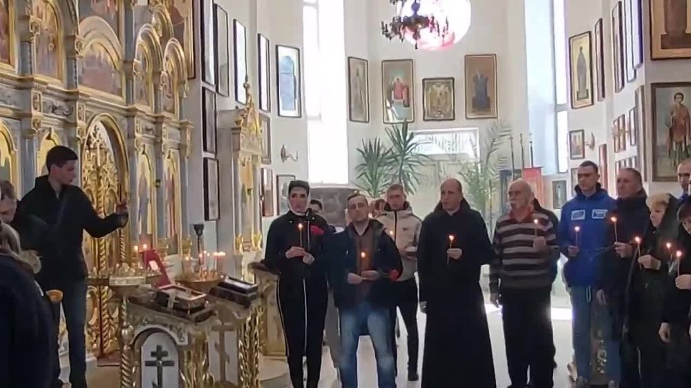 ������ ��������� �������� ������� � �����-����������� �����, � ����� � ������������ ��������� � ������