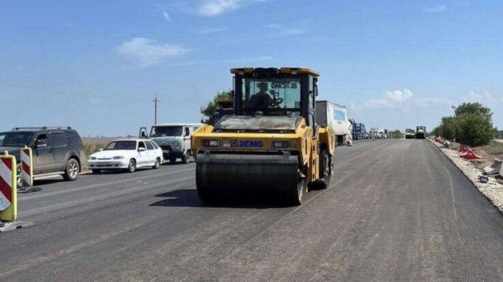 Ремонт трассы вдоль побережья Черного моря начали в Херсонской области
