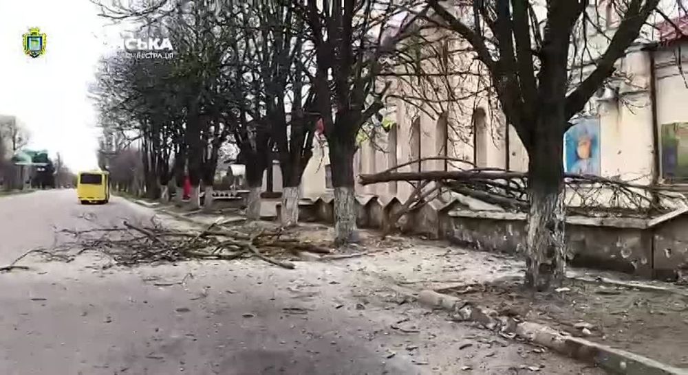 А на том берегу.... Правобережье Херсонщины: информация по обстрелам —власти Ночью и утром вновь фиксировались прилеты по Херсону