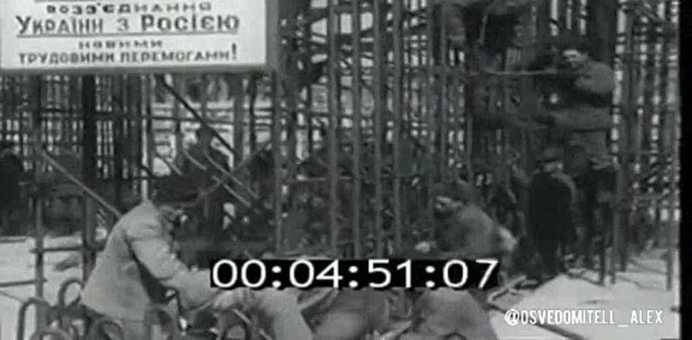 ������ �� ����� ������ ��������� ��� ���������� � 1955 ����, ����� 10 ��� ����� ��������� ������� ������������� �����