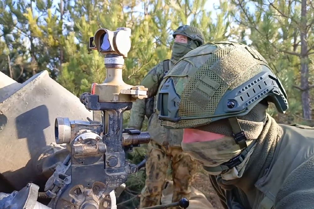 ������� 122-�� ������ �-30 ����������� ����� ������ ���������� ������������, ����������� ������� ��� � ����� ���������� �� ���������� �����������