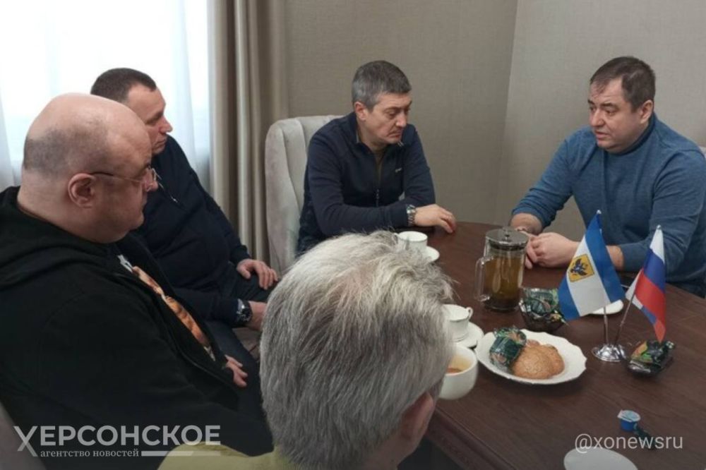 ������ ������ ������� ����������������� ���������� ������� � ��������� �����������