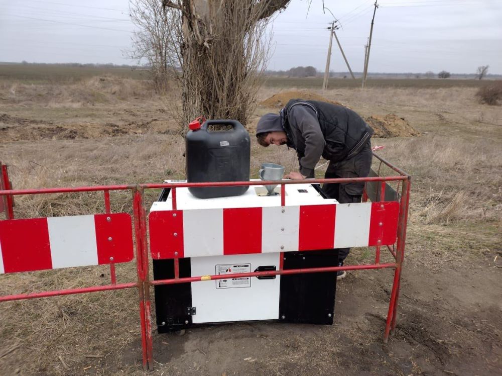 А на том берегу.... Правобережье Херсонщины: подробнее о том, что сделано 31 марта —ХОВА За прошедшие сутки энергетики выполняли аварийно-восстановительные работы на линиях, питающих Высокополье, Великую Александровку, Нововоронцовку и Херсон