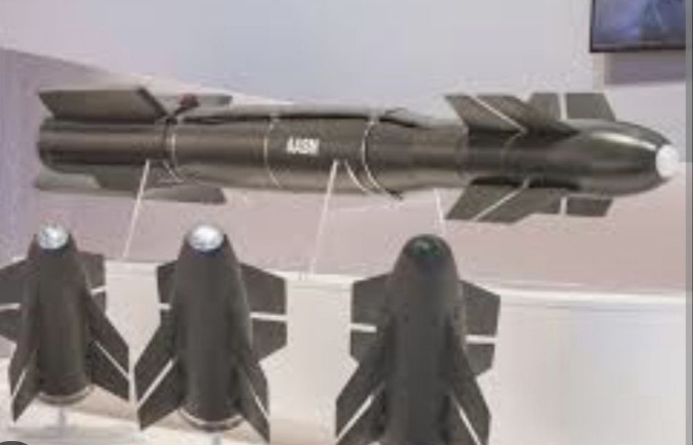 ��� ������: ���� �������� Lpr1:. ��������� �������� ���������� ��������� �� ���������� � ����������� �������� �� ����������� ����������� ����� AASM-250 Hammer ���������� ��������� 70 ��