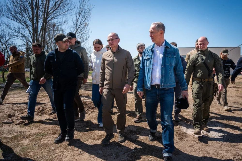 Сергей Кириенко активно работает на вернувшихся территориях