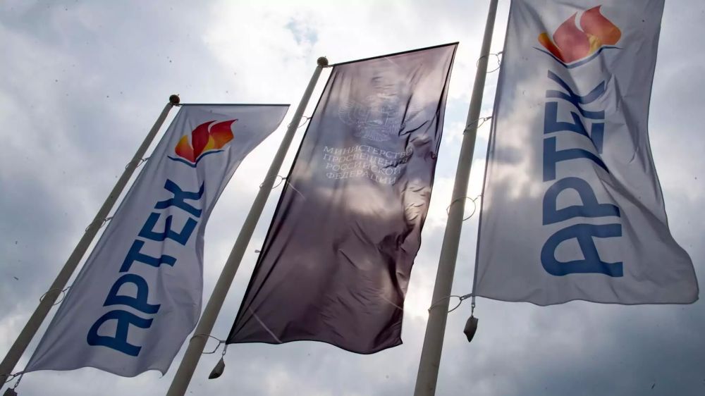 ���� ����� ���������� � �������-������������ ���������� �������� ����� �������� ������