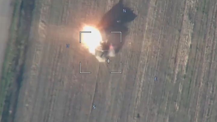 �� ���������� ����������� ���������� "����" � "������" ���