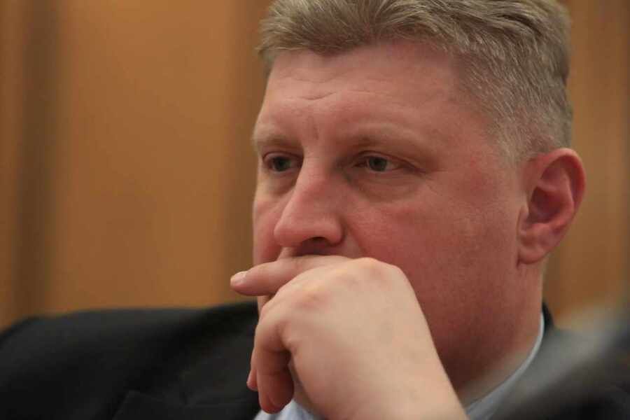 ����������� ��������� �������� � �������� ������