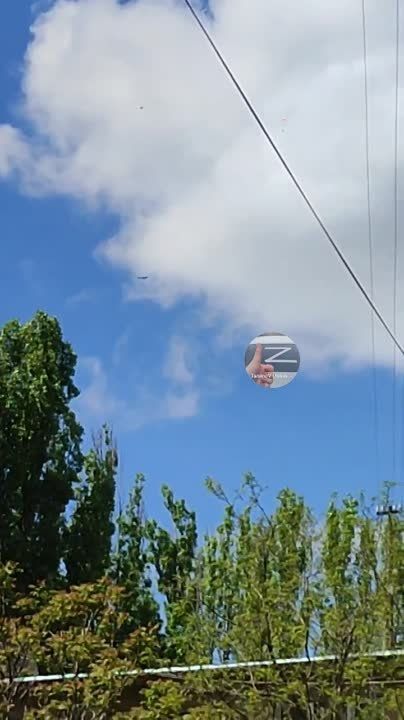 ��� ��� ������� ����� ���� �� ���� UJ-22 Airborne