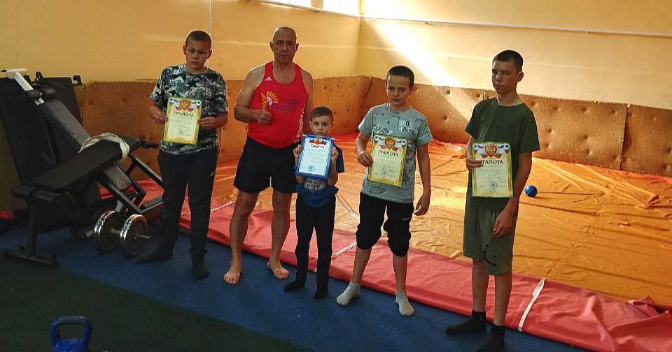 ����� ��������: ���� � ������������. � ���� ���������� ������ �������� ������ �� ������ �������� � ����� "������", ����������� ��������� 1 ���