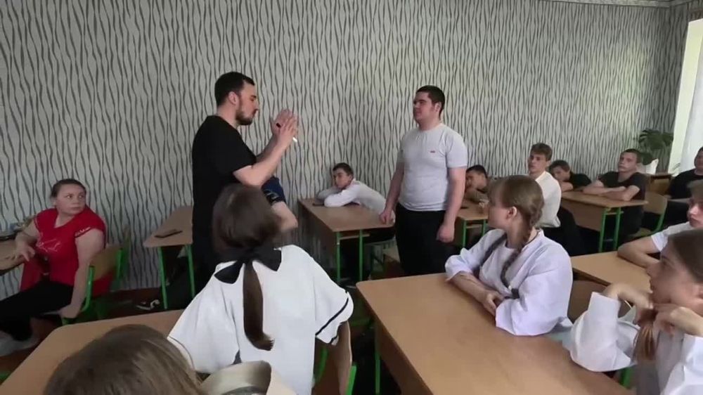 28 ������ � �������� ����� ���������� ���������� �����-��������� ��������� ����� ���������� � ������ ������� �Z����! �������! ���������!�, ����������� ������ ���