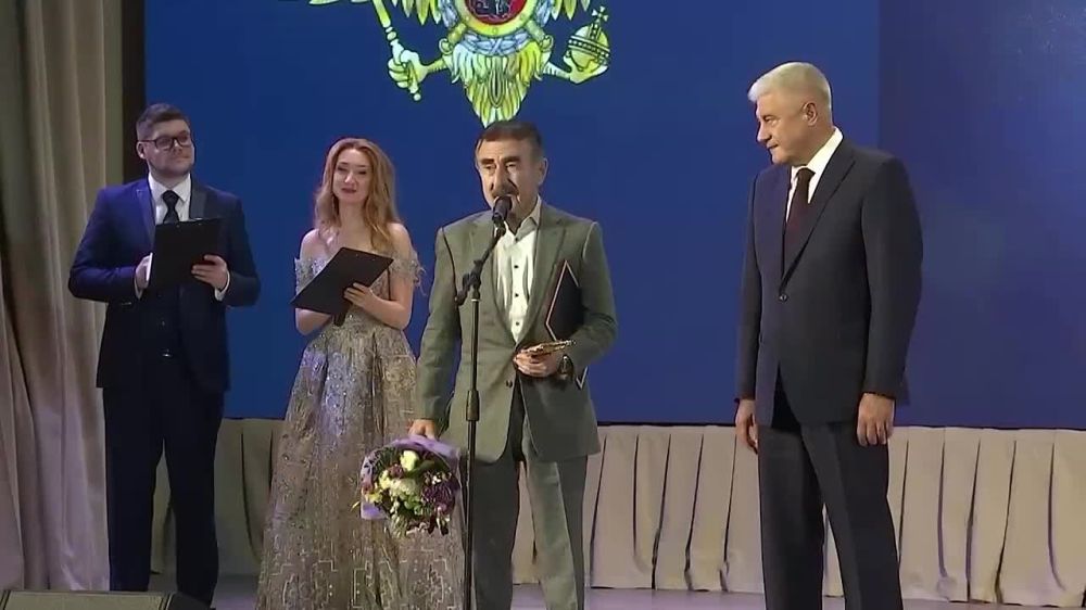 ����� ����: ������� ���� 85-������ ������ �������� ����������� �����, ����������� � ������������� ������� ������ ���������