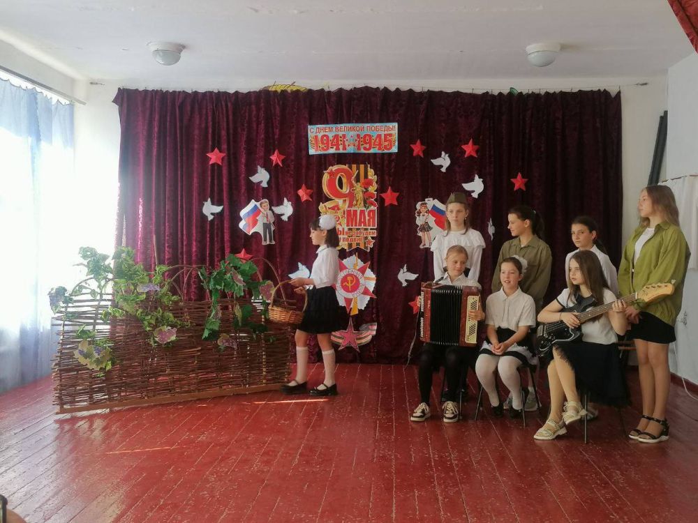 3 ��� � ���� "������������������� ����� ����������������� ��" ������ ������������ �������������� ���������� ������� ����������� ��� ������ � ������� ������������� ����� 1941-1945��