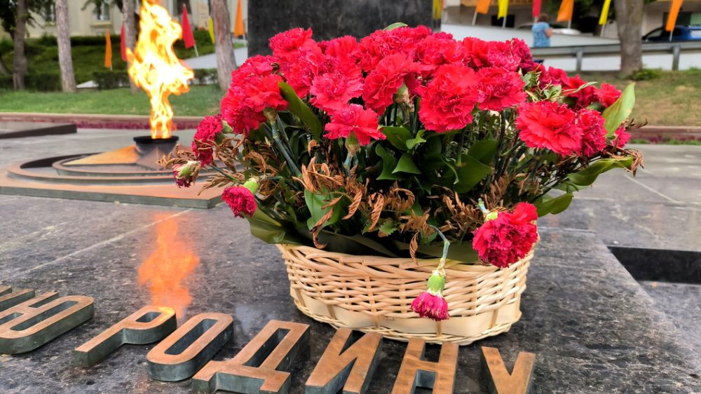 � �������� ���������� � 24-������ ���������, �������� �� ���