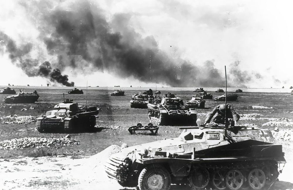 7 ��� 1945 ����. ������ 1-�� ����������� ������ �������� �������� �������� ������� �������-���������� ����� � ������� ���� �� �����. ������ 1-�� ������������ ������ ����� � ����� �������� � ���-��������� ����������, ����� ������ ������ � ������