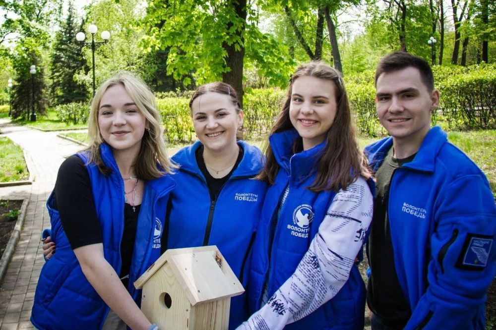 � ����� ���������� ������� ������� 350 ������������, ������� ��������� �� ����������� ��������