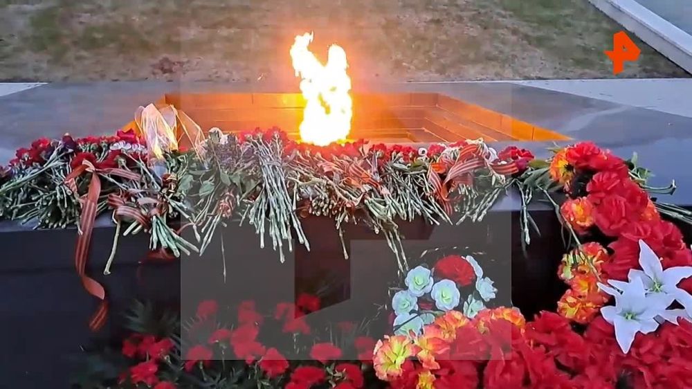 ��������� ��� ��������� 300-�������� ������������ ����� �� ������������ ��������� ����-������