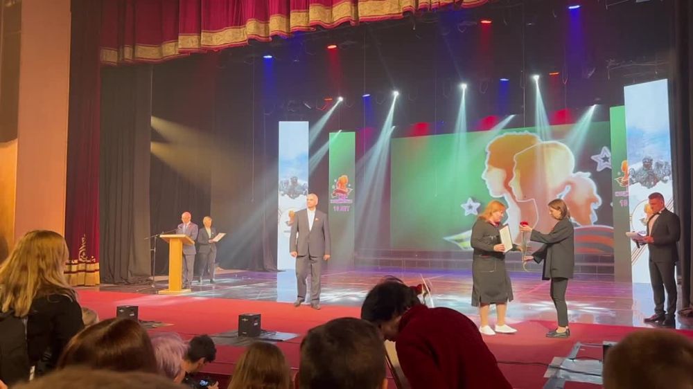 ���������� "��z����" ���� ����������� �������� "��-���������� ������"