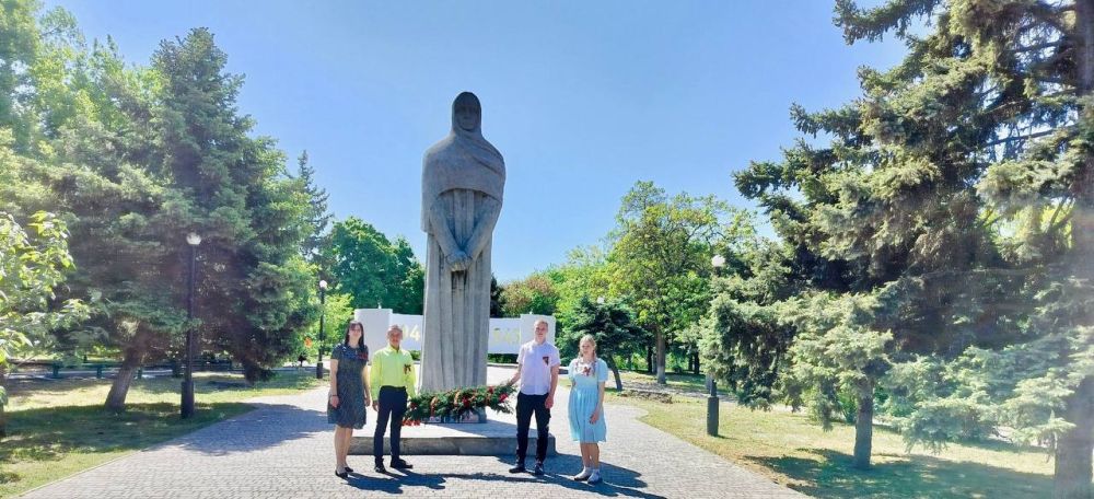 �������� ����������� ����������� ��������� ����� � ��������� ��������� ������ � ���������� ��� ������