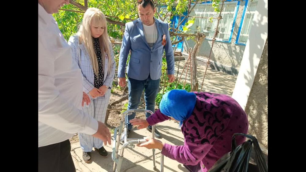 В празднование 79й годовщины Дня Победы администрацией ТУ "Лазурное", в лице Бондарева Дениса Михайловича и Савицкой...