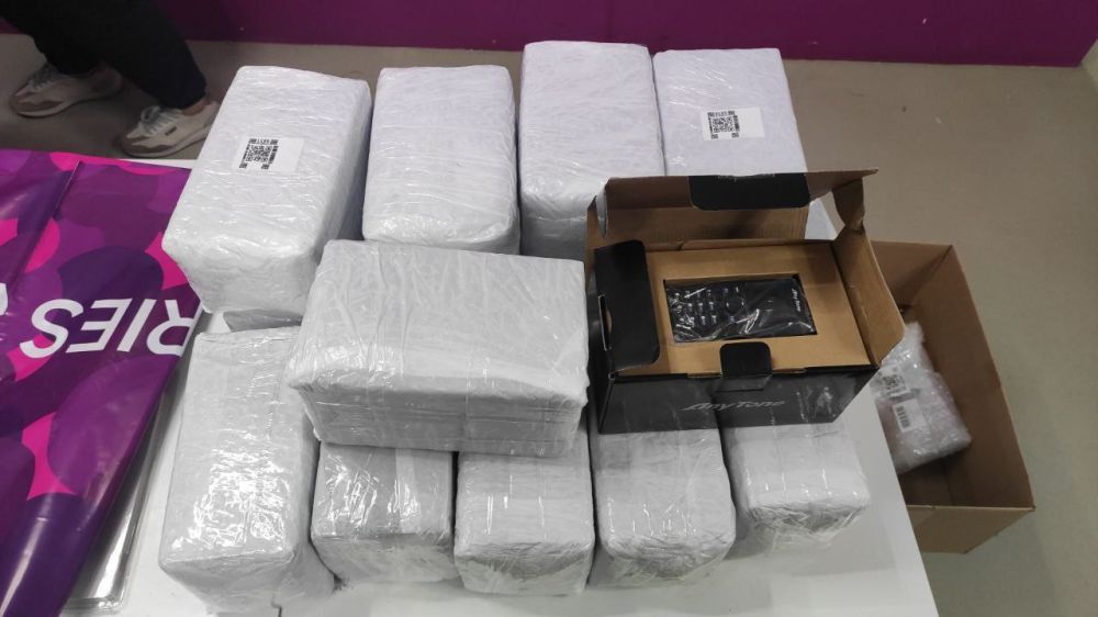 ������� �� Nina VATT 15 �������� ������������ AnyTone ��-D878UV II PLUS ��� ����� ������������� �� ���������� �����������, �� ����� ������� �� ������, �������� ��������� �����������