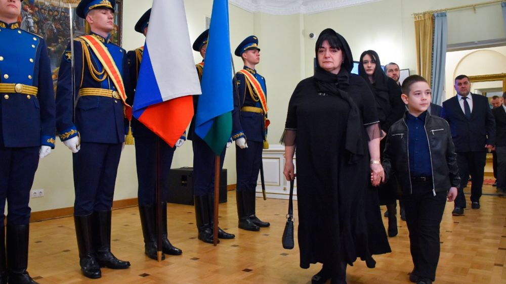 � ���� �������� ������ �������� ������ ������ ����� �� �������������