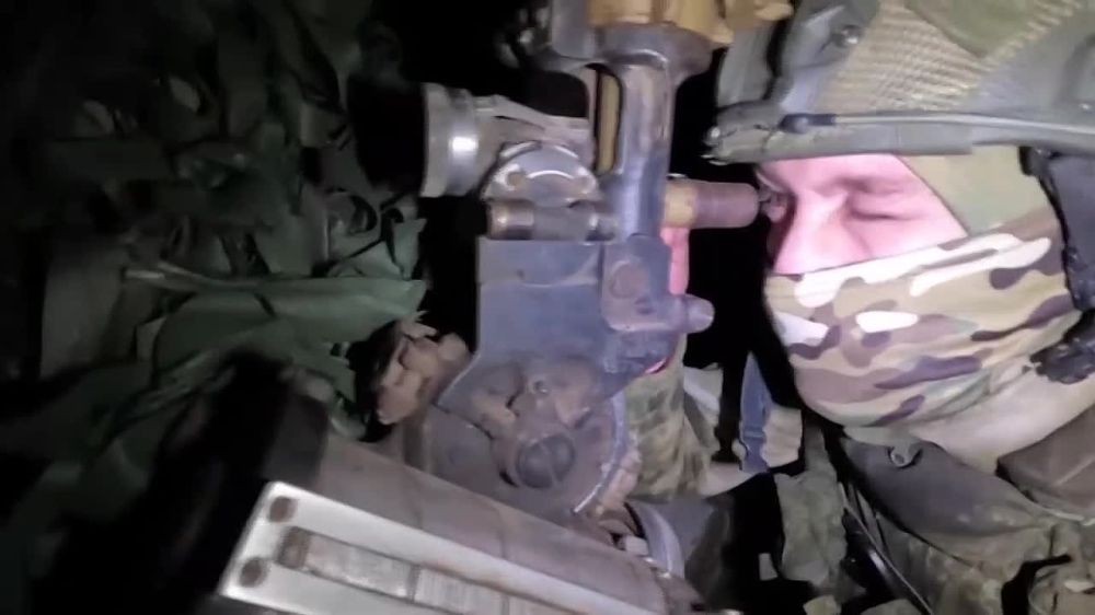 ������� 122-�� ������ �-30 ������� ������ ��������� ����� ���������� ������������, ���������� � ����� ���������� �� ������ ������ ������