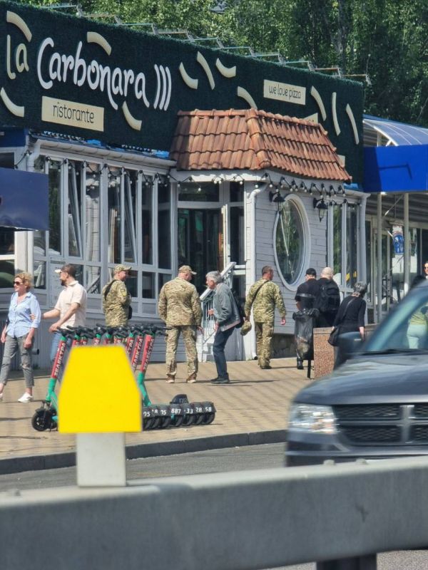 ������, � ����� "������" �������� "�������" � "�����������"