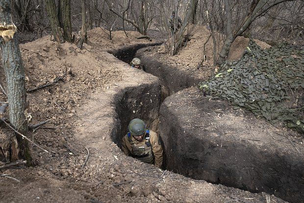 Стало известно о тотальном бойкоте закона о мобилизации украинцами