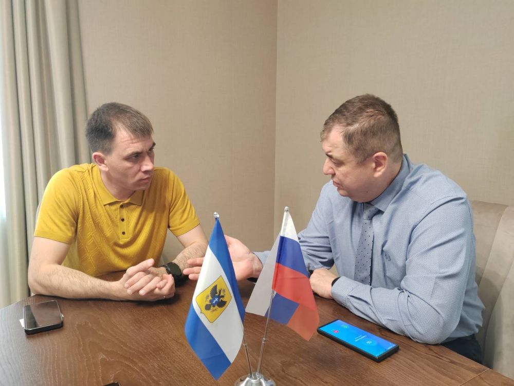 Рамиль Замалетдинов: В ходе рабочего визита в Москву посетил офис Постоянного Представительства Херсонской области при Правительстве РФ