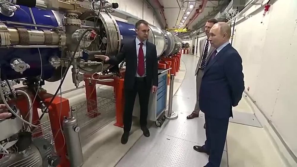 ����� ��� ����� ���������������� ����� �������������� ��������� NICA � ��������� ������� ������������ � �����