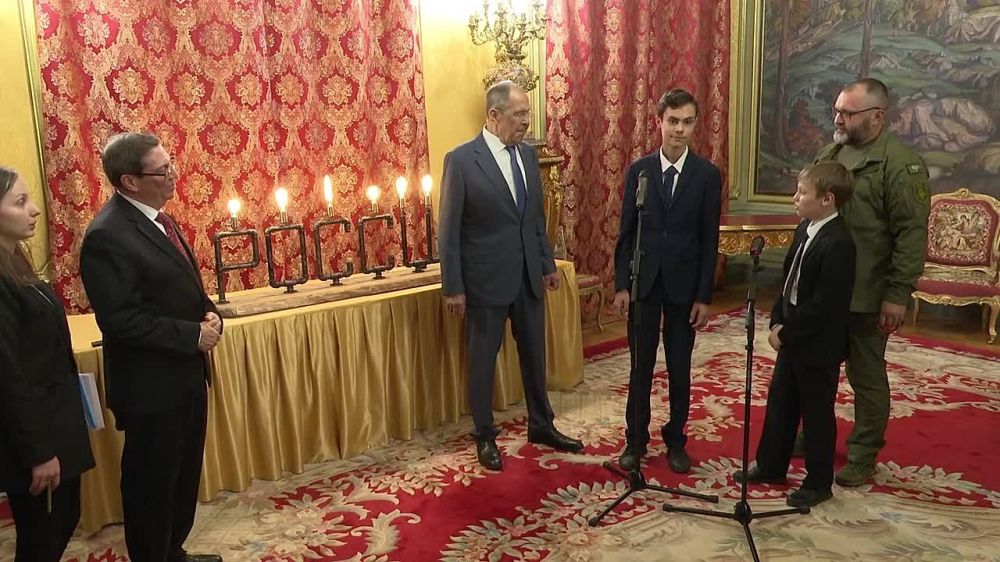 12 ����, � ���� ������, ������ ������ ���������� � ��������� ������� �����-��������� ��� ������, ����������� � ��������...