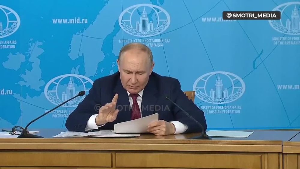 ������� ��� ����. ������ ����� ���������� ����� � ���������� ���, ���, ���������� � ����������� ��������. ������ �� ���� ����������, � �������� ���������������� ������ �� ���������� � ��. ���� ���� ������ ������� �� ���������� ������ �������� � ����