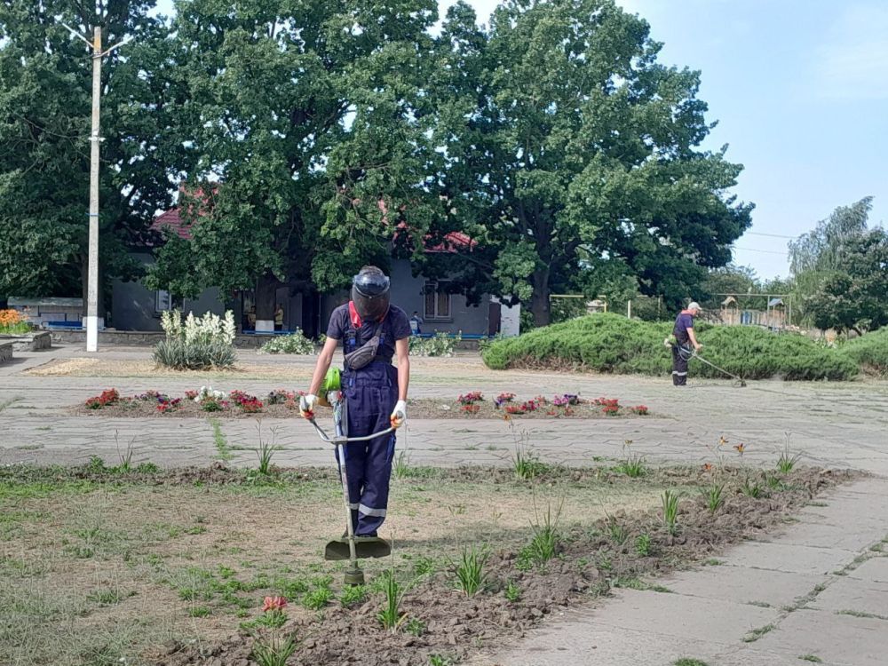 ������������� ������������� ������� ��������� ������ �� ������ ����� � ������ ����, �� �������� � ������