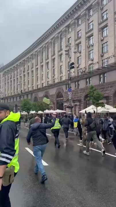 ����: ������ ������ �����������