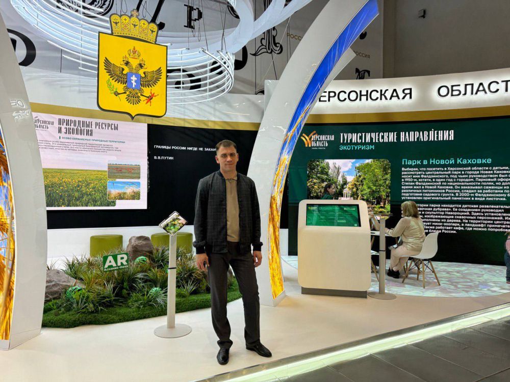 Рамиль Замалетдинов: С праздником, дорогие друзья! Я знаю, что в скором времени мы будем праздновать этот день вместе со всеми жителями Херсонской области в столице нашего родного региона