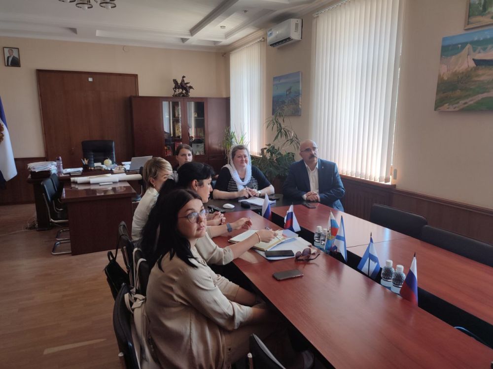 Сегодня состоялась встреча в рамках, которой планируется заключить соглашение о сотрудничестве в следующих направлениях: