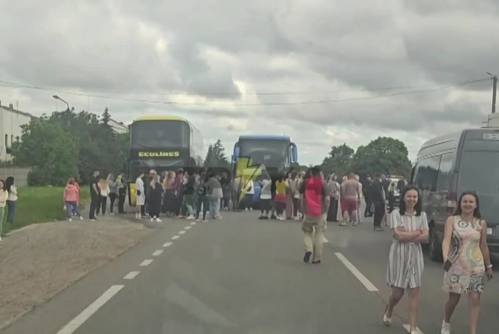 �������� �������� ������ �������������, �������� ������ ��������� - �����