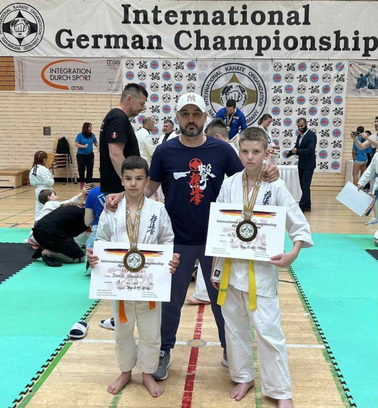 � �� ��� ������.... ������������ ����������: �������� ���� ��������