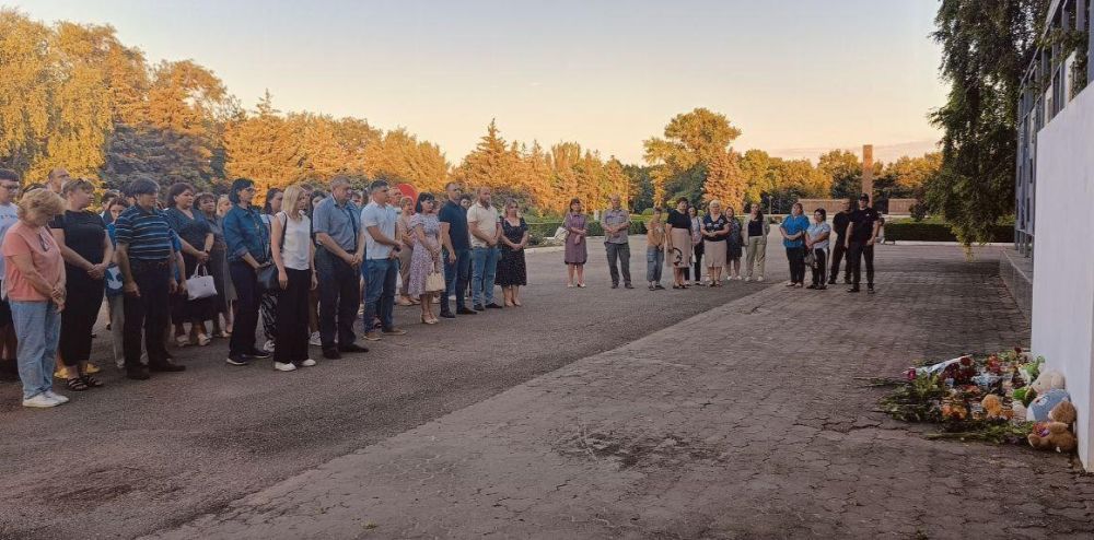 � ���������� ������������� ������ ������� �����������, ������������ ������ ����� �������� � ��������� � �����������