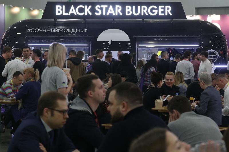 Black Star Burger ��������� ������� ��������� ����� ���� � ����� ��������, � ��� ����� � ��������� � ���������� �������, � ����� � �������������, �������� ��� � ��������