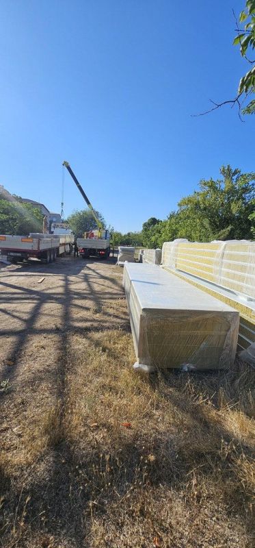 ������ ������� ����� ������ ��������������� � ������������� � �������